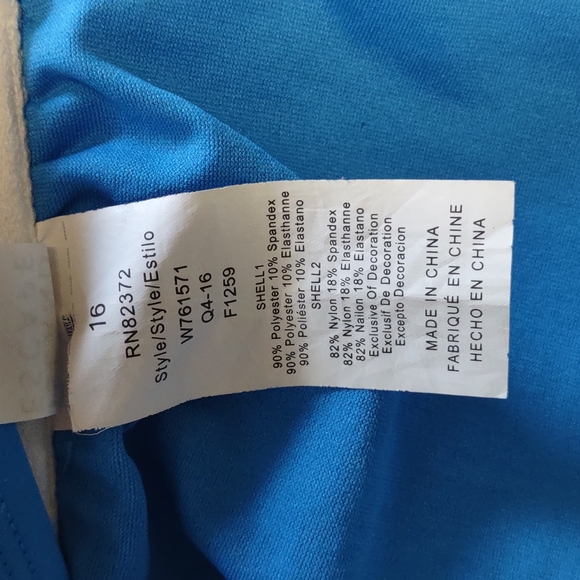 Island Escape Sky High-Neck Crochet Tankini Top   16 Blue - Picture 8 of 10